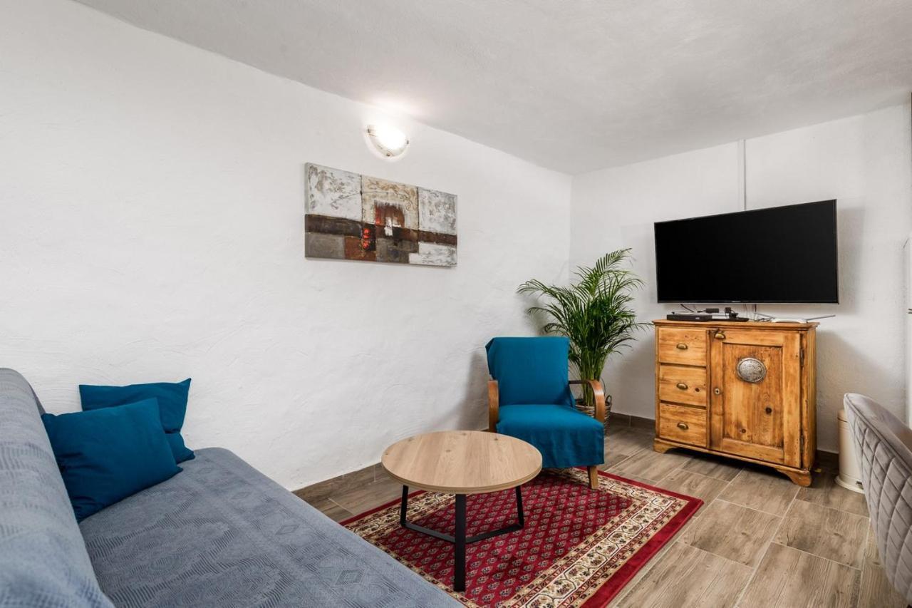 Ema Apartment Matulji Luaran gambar