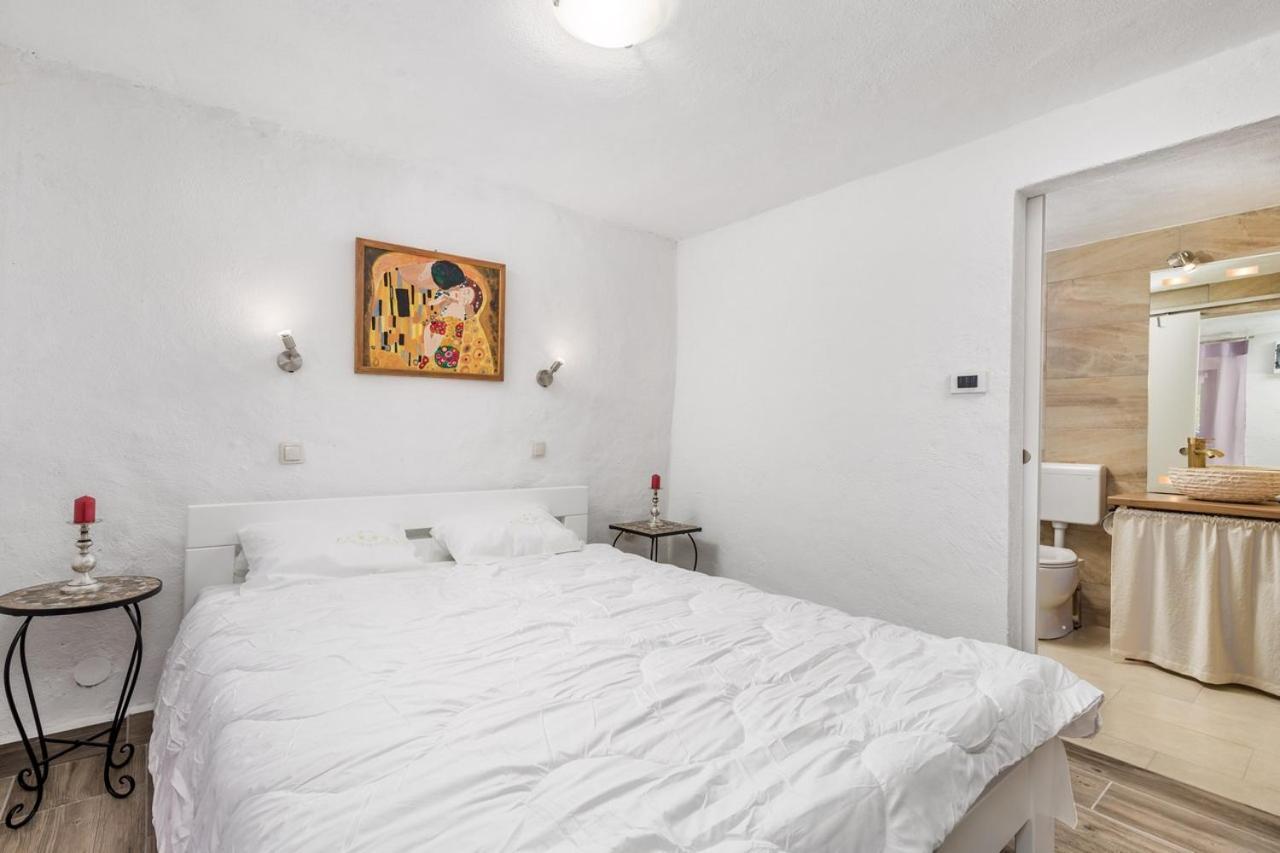 Ema Apartment Matulji Luaran gambar